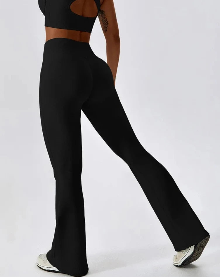 FLARED YOGA LEGGINGS - BLACK