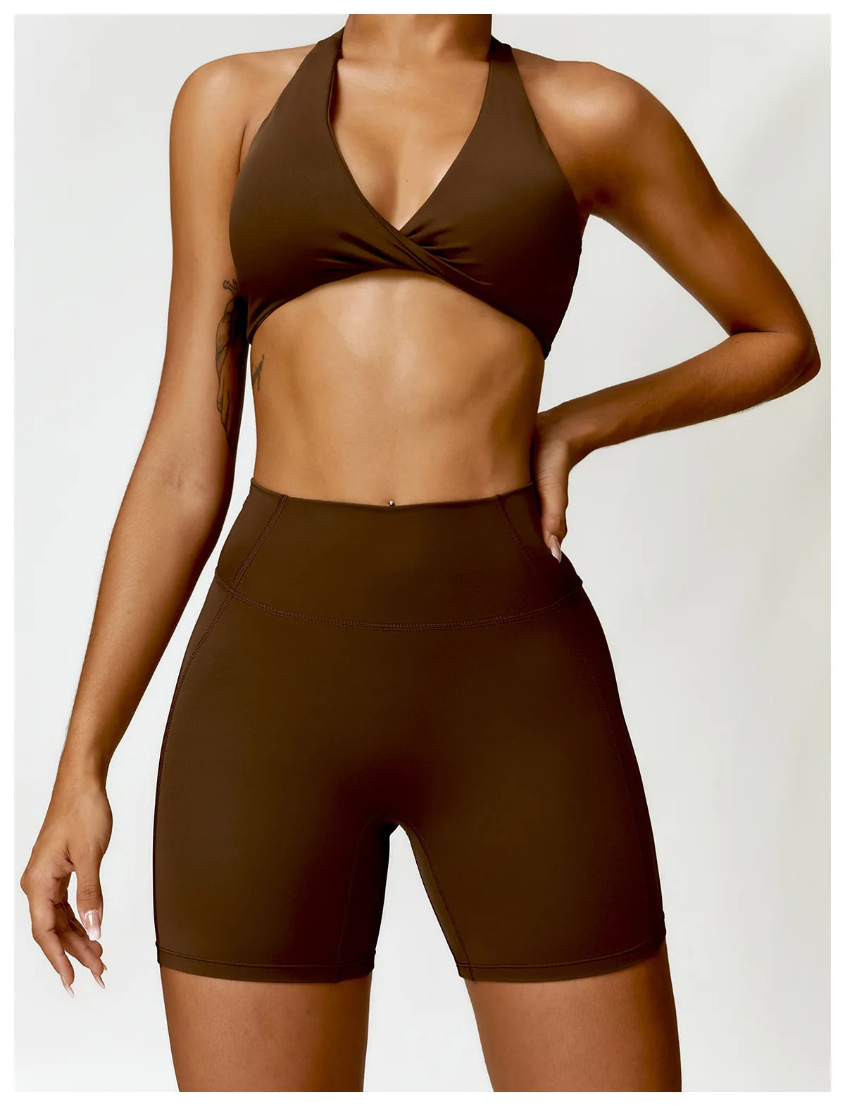SHAPE ENHANCING SHORTS - BROWN