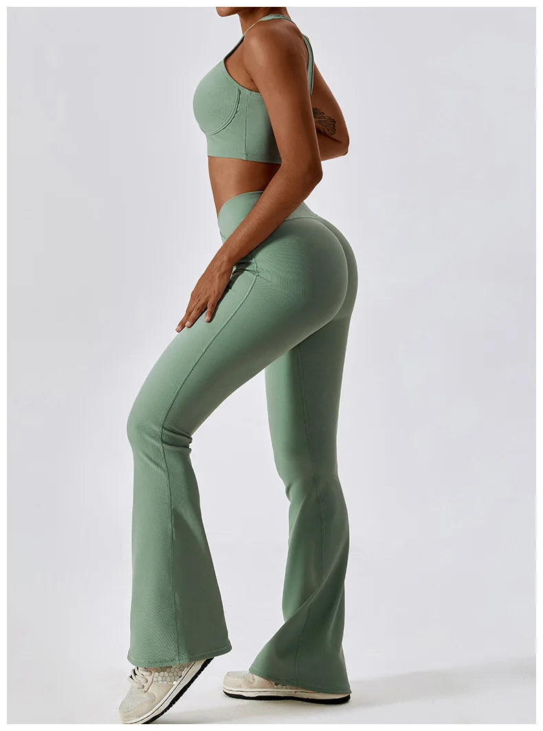 FLARED YOGA LEGGINGS - GREEN