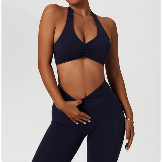 SCRUNCH HALTER SPORTS BRA - BLACK