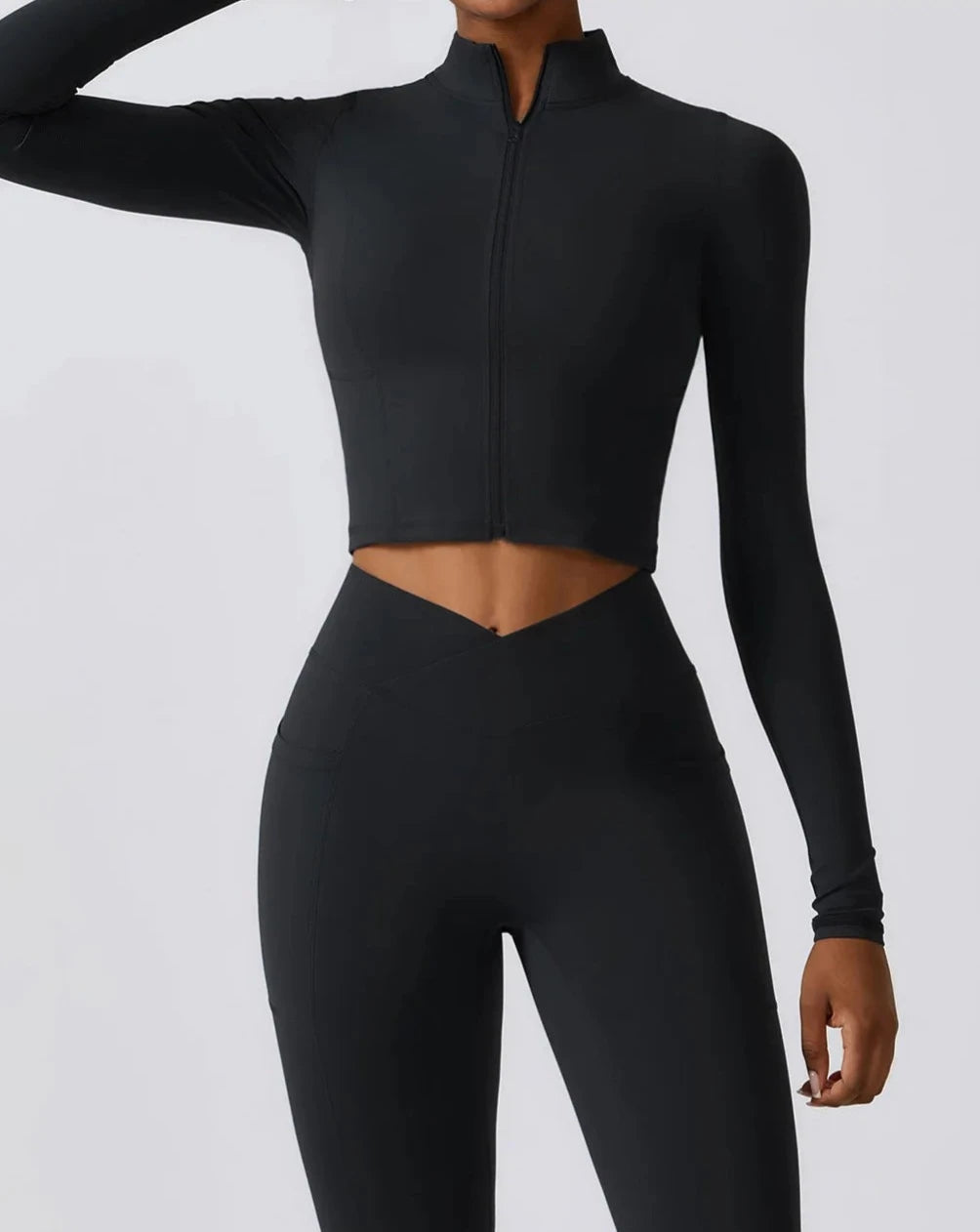 FITTED CONTOUR SPORTS JACKET - BLACK