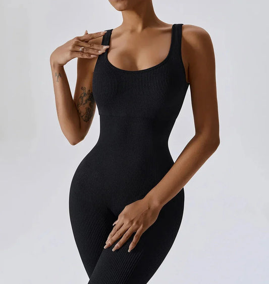 SEAMLESS JUMPSUIT - BLACK