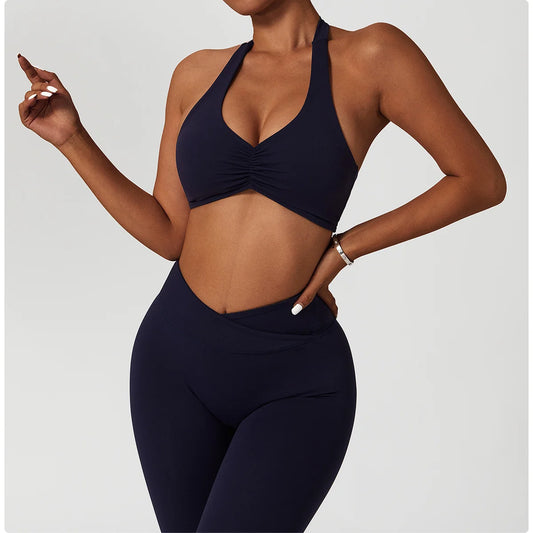 SCRUNCH HALTER SPORTS BRA - BLACK