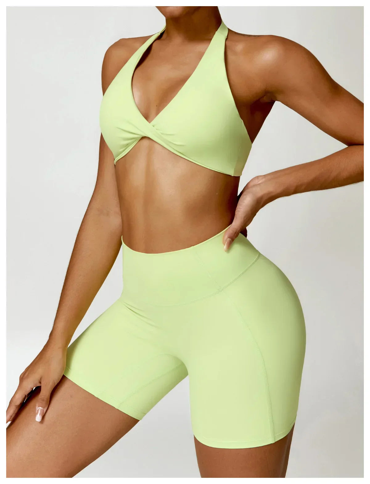 SHAPE ENHANCING SHORTS - LIME