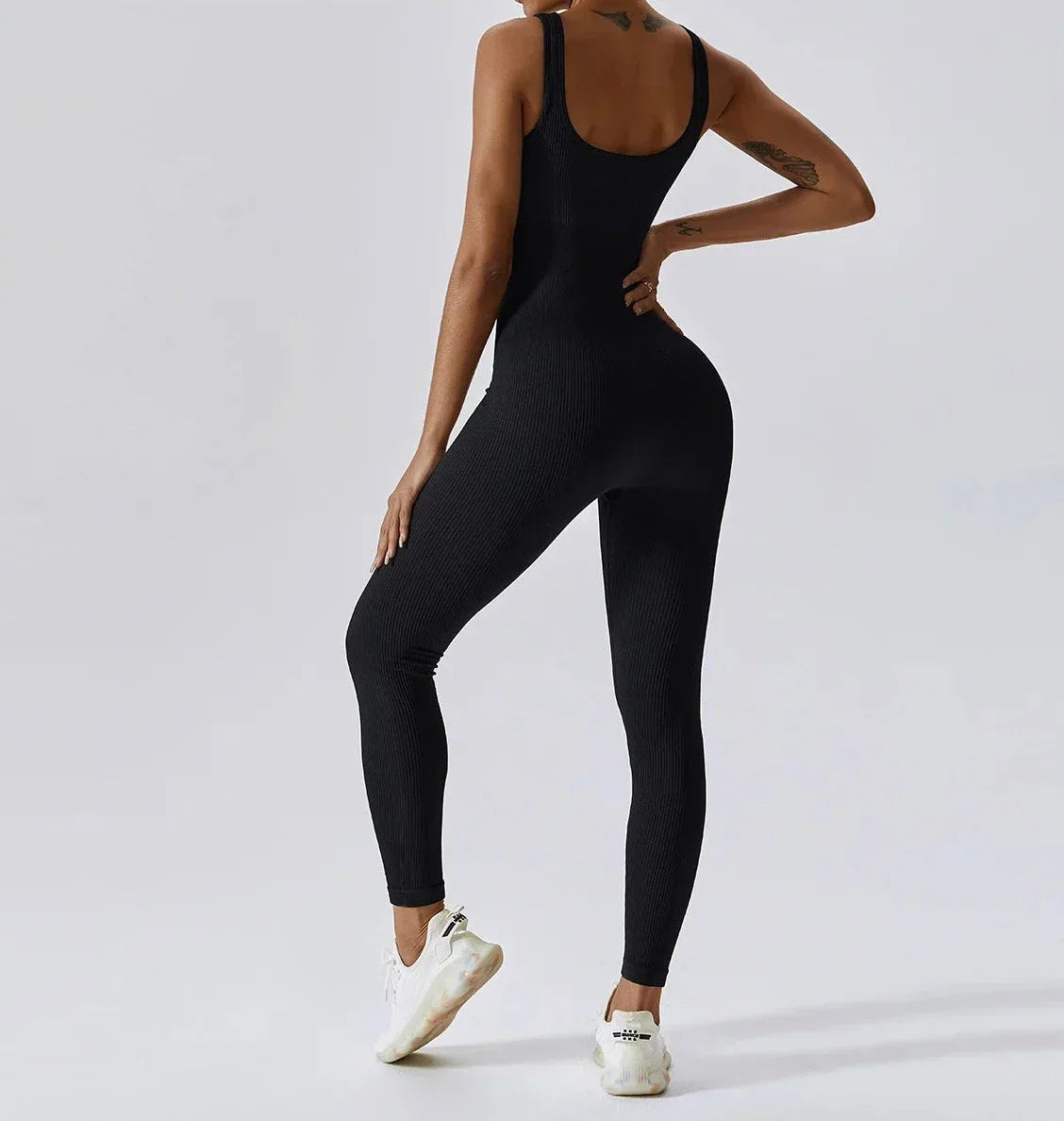 SEAMLESS JUMPSUIT - BLACK